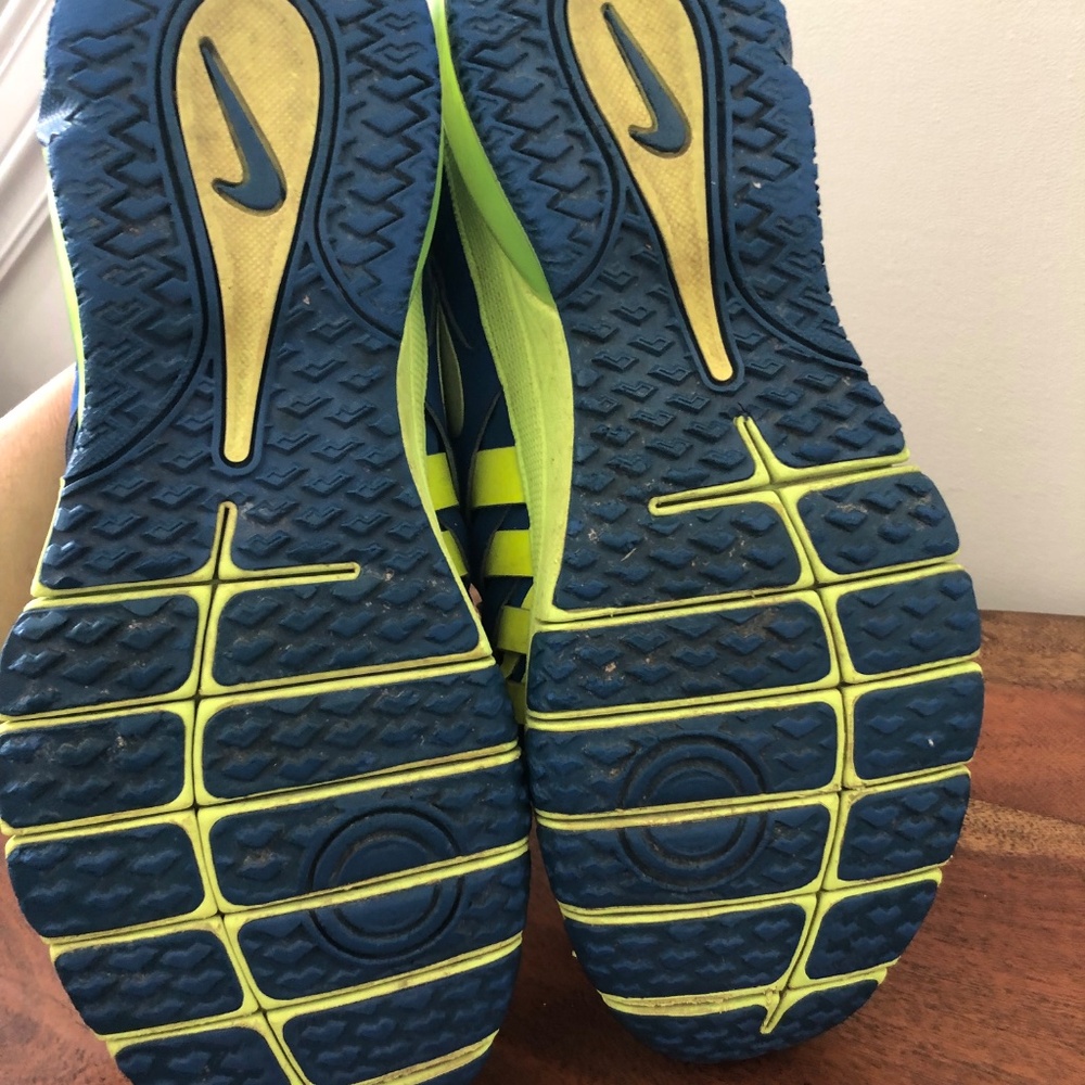 Nike Mens' 9 tennis shoes - Picture 6 of 14